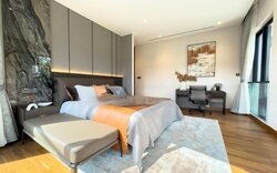 Whitley Road (D11), Terrace #457660581